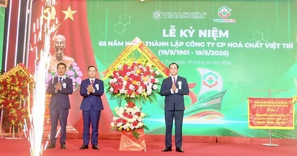 VITRICHEM: Đẩy mạnh đổi mới sáng tạo, nâng cao năng lực cạnh tranh — Công ty Cổ phần Hóa chất Việt Trì — Phú Thọ