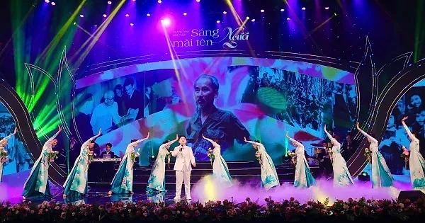 ‘Sáng mãi tên Người’: Xúc động những giai điệu thiêng liêng