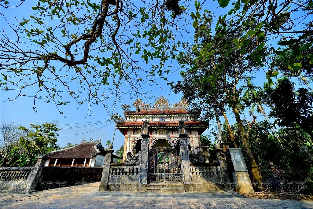 Làng cổ Phước Tích