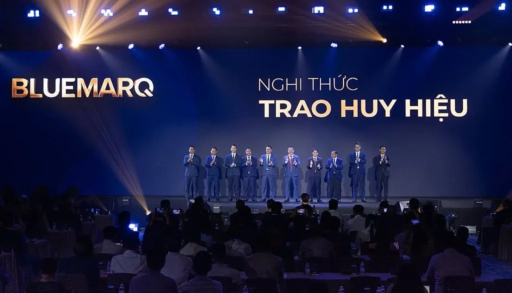Đất Xanh chính thức đổi tên thành BLUEMARQ GROUP, hướng tới mô hình đầu tư, quản lý tài sản và phát triển bất động sản toàn cầu.