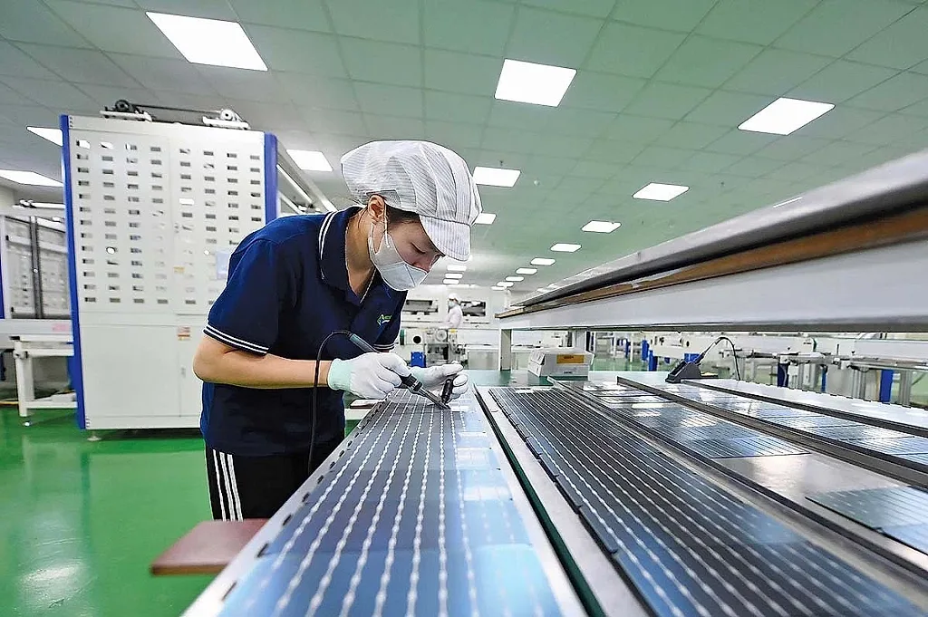 Luật Công nghiệp trọng điểm: Thúc đẩy sản xuất, chế tạo trong nước