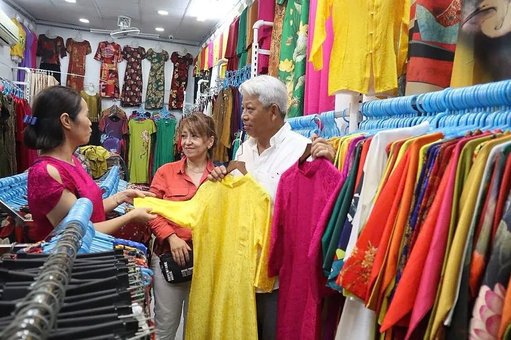 Làng nghề Hà Nội đẩy mạnh sản xuất và tiêu dùng bền vững — Hiệp hội Thủ công mỹ nghệ và Làng nghề Hà Nội