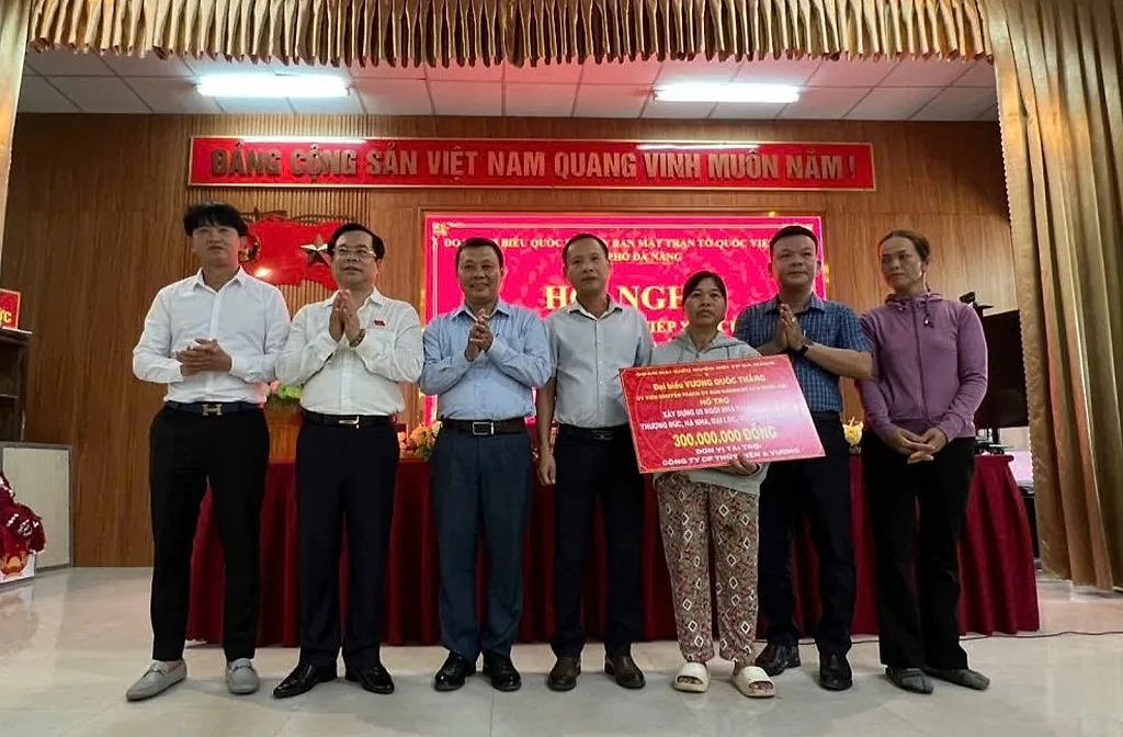 Đà Nẵng: Thủy điện A Vương hỗ trợ xây dựng 10 nhà đại đoàn kết