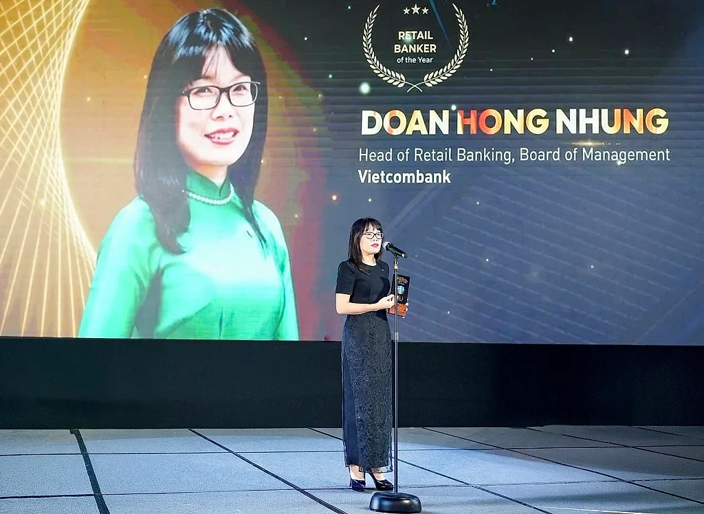 Lãnh đạo Vietcombank được vinh danh tại WFIS 2026 nhờ dấu ấn số hóa