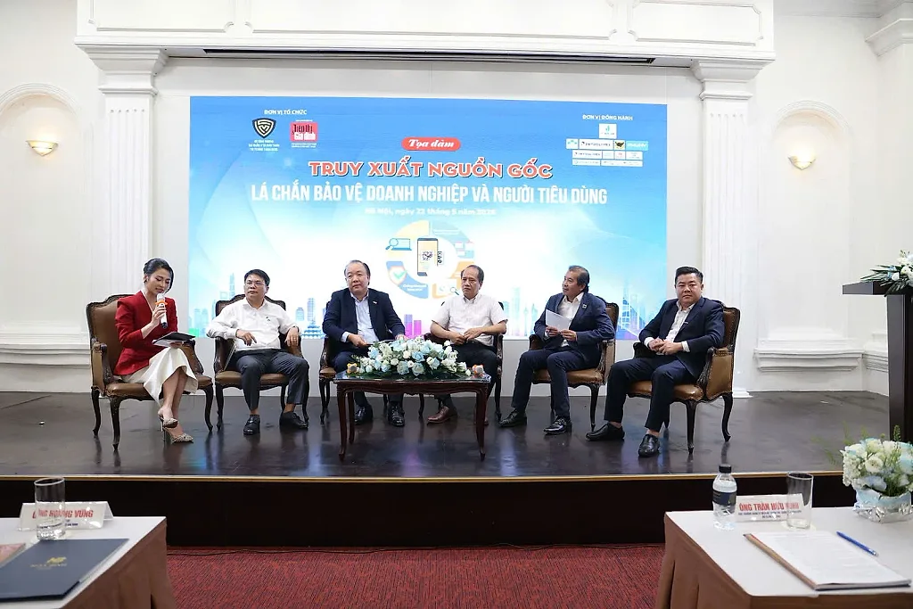 Doanh nghiệp hóa chất tăng tốc dựng 'lá chắn số' chống hàng giả