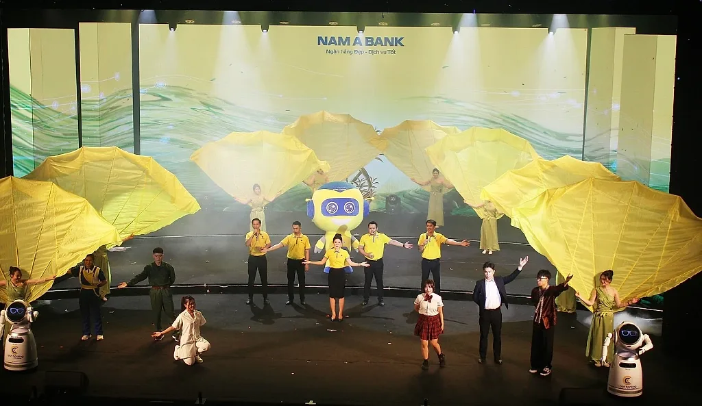 12-nam-a-bank.jpg