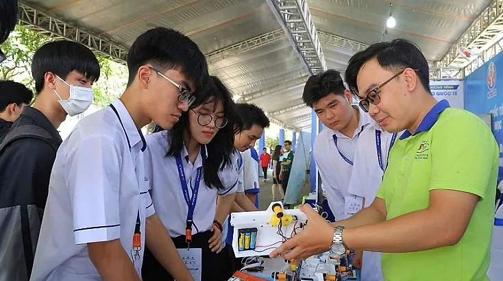 Chính sách mới cho người học ngành kỹ thuật then chốt