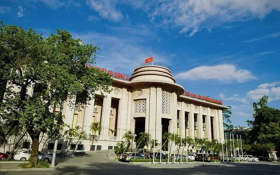 Ngân hàng Nhà nước yêu cầu t ăng cường kiểm tra triển khai việc giảm mặt bằng lãi suất