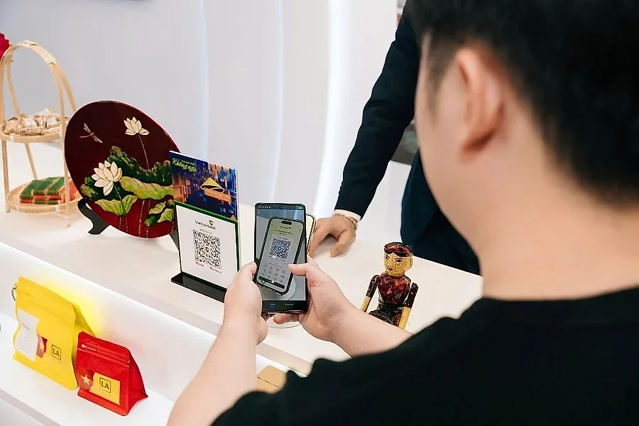 Sống trên những cú chạm số