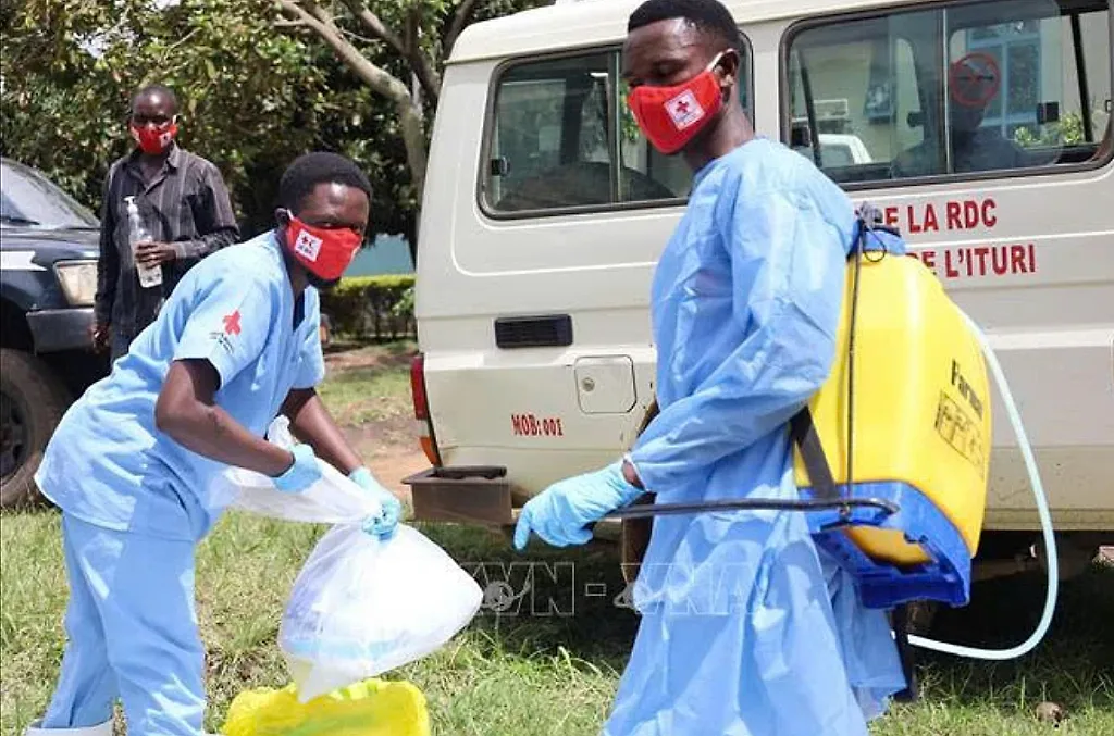 Dịch Ebola diễn biến phức tạp, Bộ Y tế phát cảnh báo khẩn
