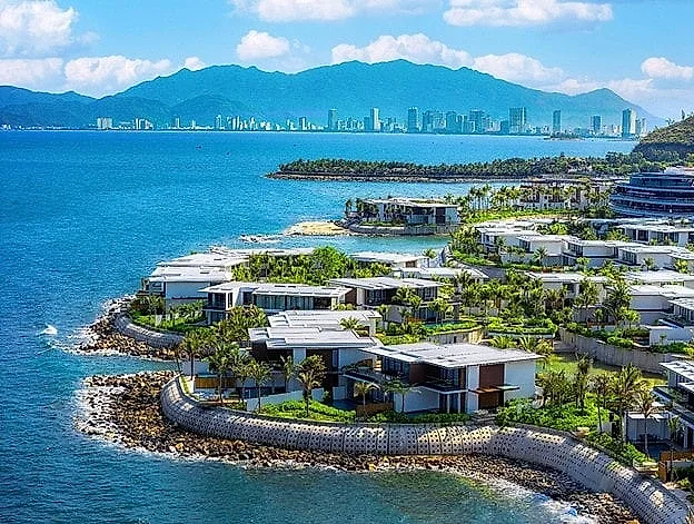 Vega City xuất hiện dày đặc trên truyền thông quốc tế như một điểm đến mới của châu Á