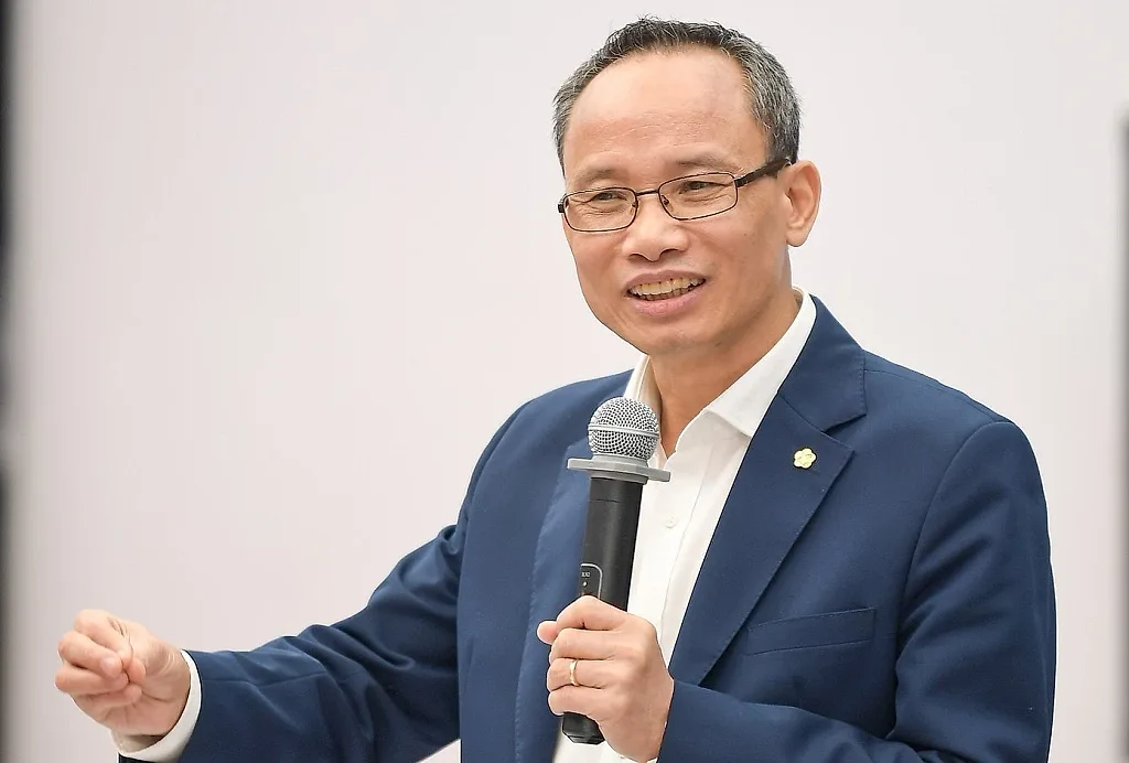TS. Cấn Văn Lực: Tăng trưởng 10% không dành cho doanh nghiệp đứng yên