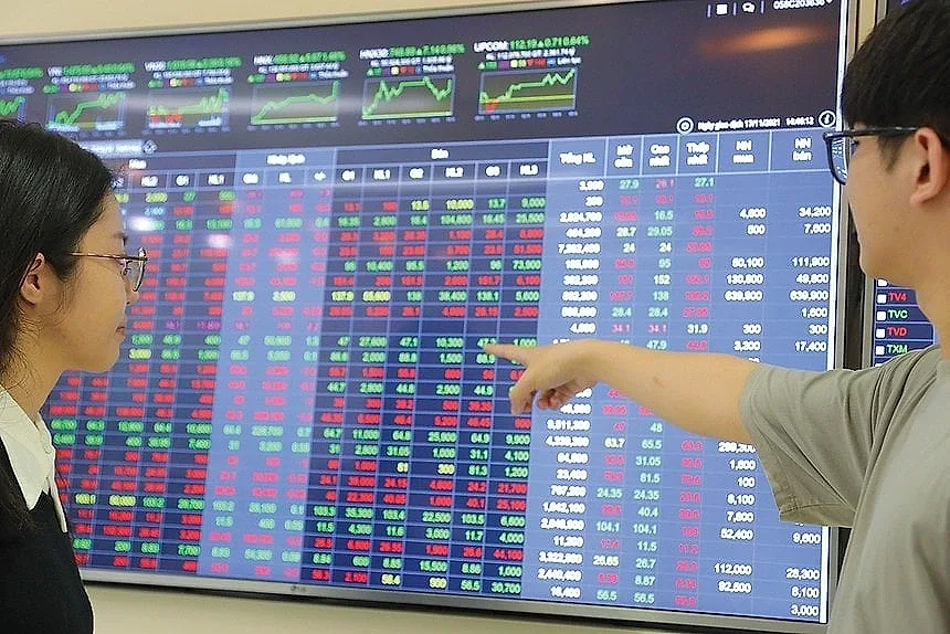 chứng khoán tháng 6, VN-Index, cổ phiếu