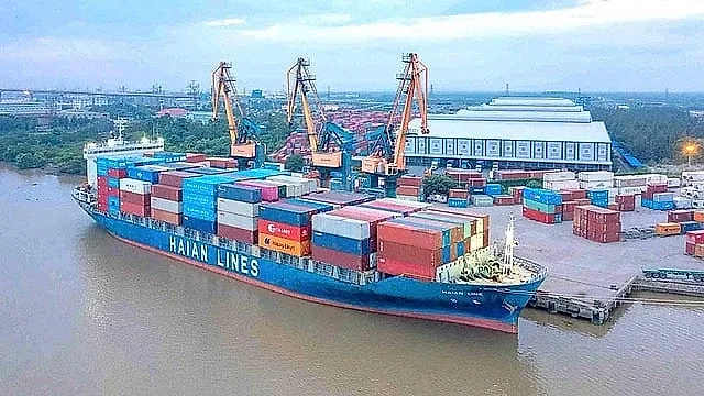 HAH cho biết dự kiến huy động vốn từ các khoản vay của tổ chức tín dụng, tổ chức tài chính cùng các nguồn vốn hợp pháp khác