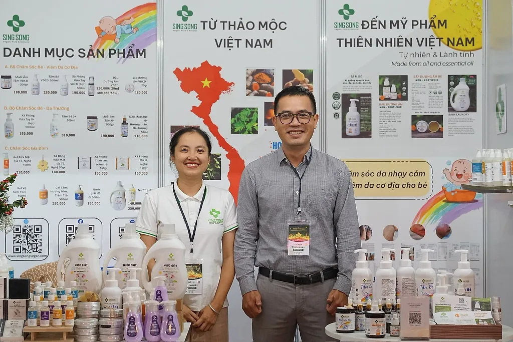 Hoàng Thị Sinh, đồng sáng lập Singsong: Chữa lành những làn da tổn thương bằng dược liệu Việt