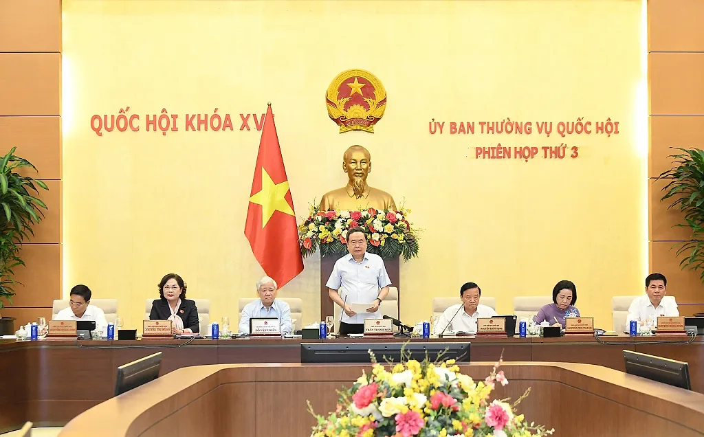 Ủy ban Thường vụ Quốc hội xem xét 7 nội dung quan trọng về tư pháp, tài chính - ngân sách
