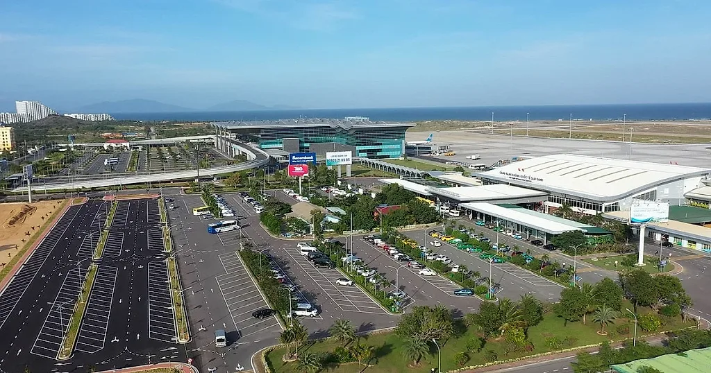 Sân bay Cam Ranh