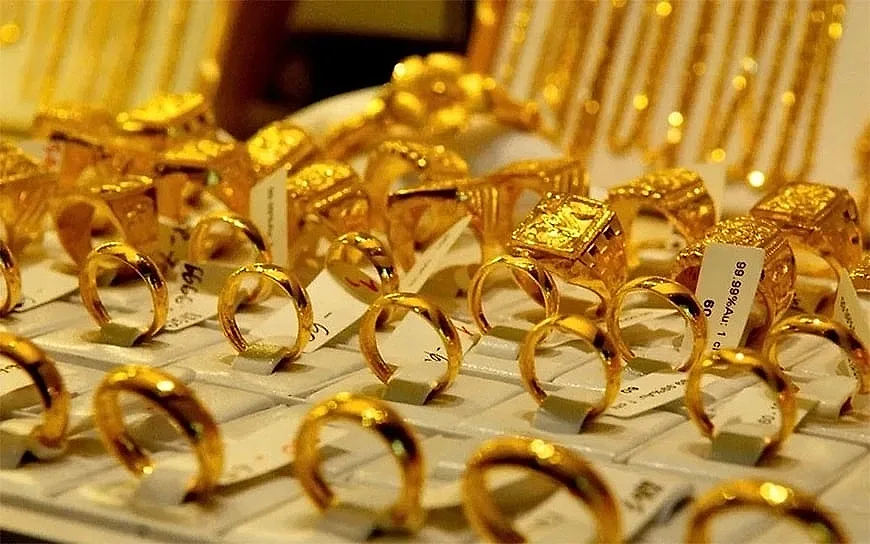 Thị trường kim loại quý 11/6: Giá vàng giảm sâu, bạc điều chỉnh lại