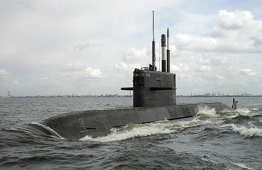 Tin công nghiệp quốc phòng ngày 11/6:  Amur-1650 sẽ mang tên lửa BrahMos