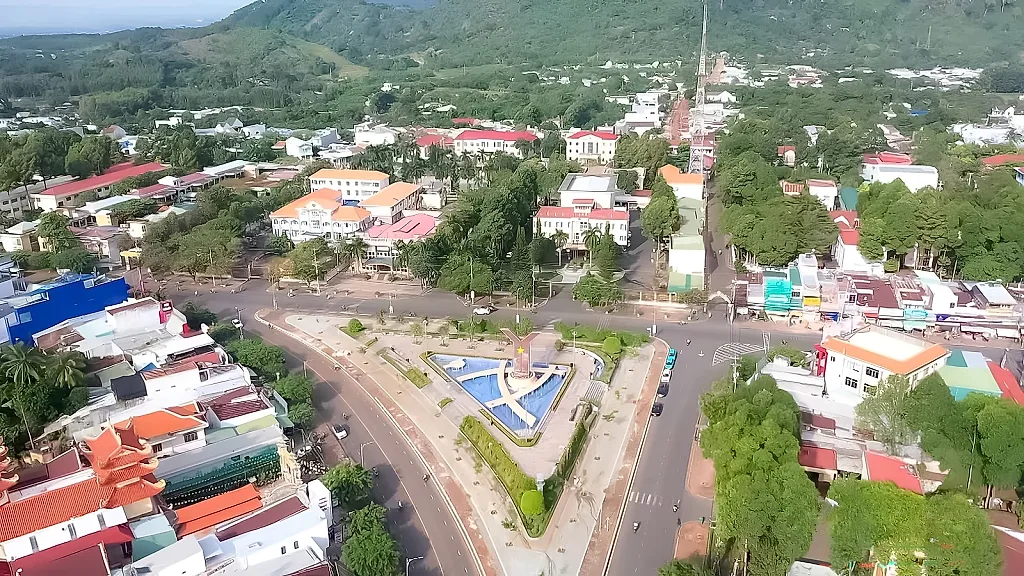 Phường mới 140 km2 của Đồng Nai ghi nhận tăng trưởng mạnh mẽ, thu nhập người dân trên 100 triệu, mục tiêu trở thành trung tâm kinh tế sôi động
