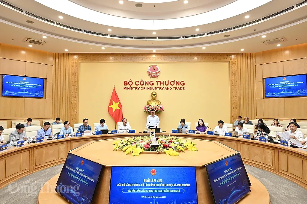 Bộ Công Thương; Tài chính; Nông nghiệp và Môi trường họp về thúc đẩy tăng trưởng 2 con số