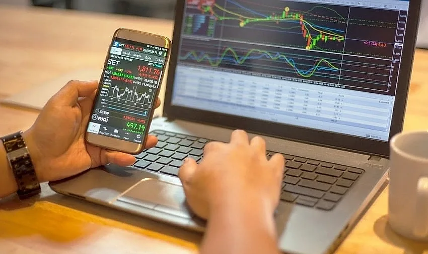 Kỳ review VNM ETF: Dòng tiền xoay vòng, áp lực tập trung ở VIC và VHM