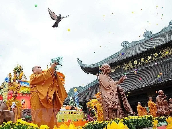 Hiện tượng tín ngưỡng, tôn giáo mới - Bài 3: Bảo vệ 'trận địa niềm tin'