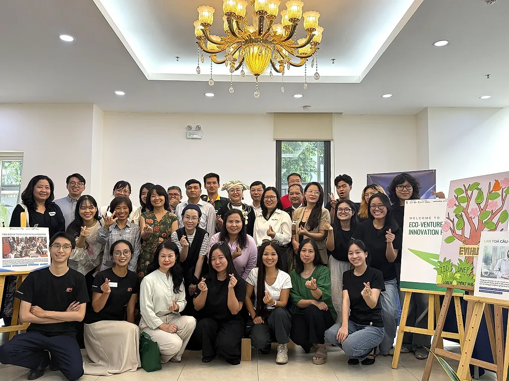 Tiếp sức doanh nghiệp sinh thái rừng nâng cao năng lực cạnh tranh