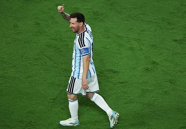 Lập hat-trick kỷ lục, Lionel Messi khẳng định vị thế số 1 thế giới