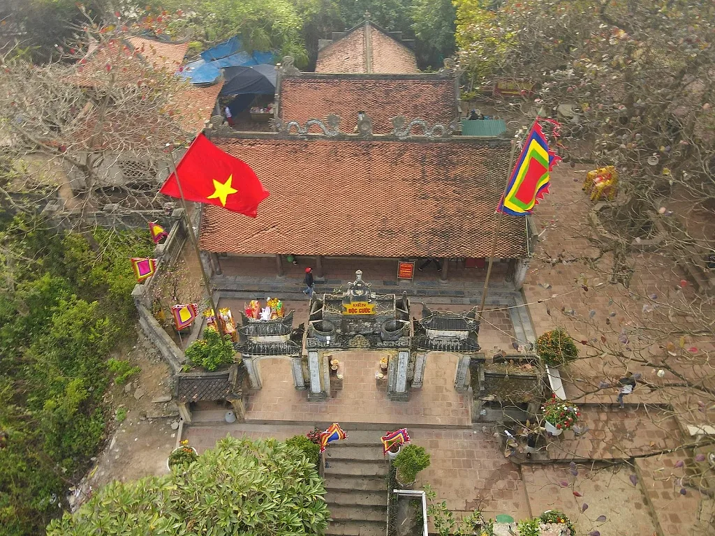 Ngôi đền Độc Cước
