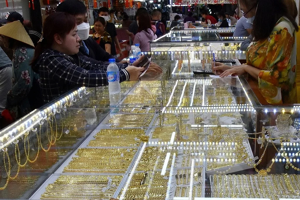 Ngày 18/6: Giá vàng trong nước đi ngang