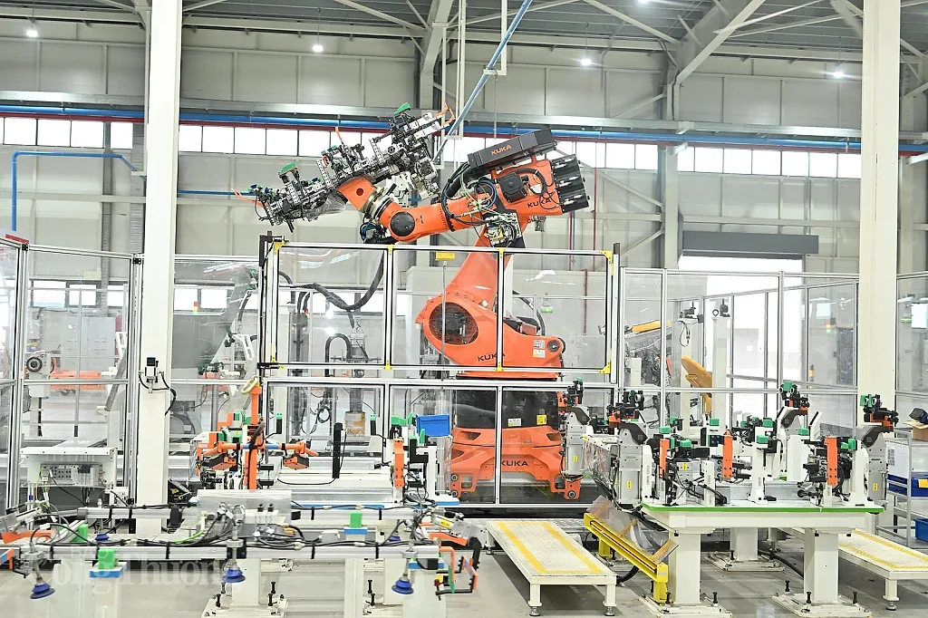 Nghị quyết 10-NQ/TW: Đòn bẩy nâng tầm sức hút đầu tư của Việt Nam
