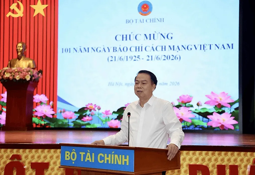 Bám sát tình hình, xây dựng các kịch bản linh hoạt và không có kịch bản nào là lùi bước