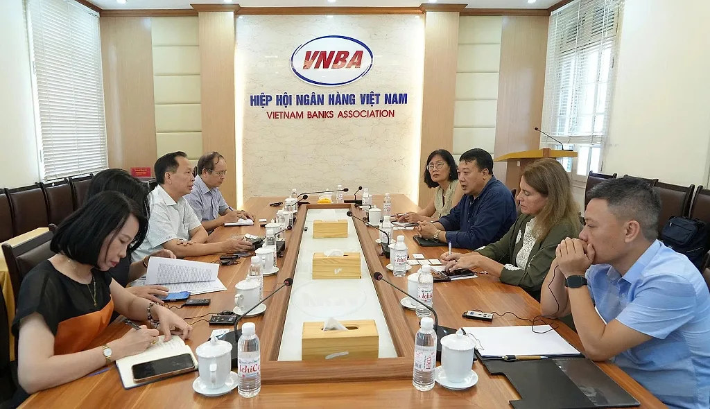 Hiệp hội Ngân hàng Việt Nam làm việc với Tổ chức Tài chính Quốc tế (IFC)