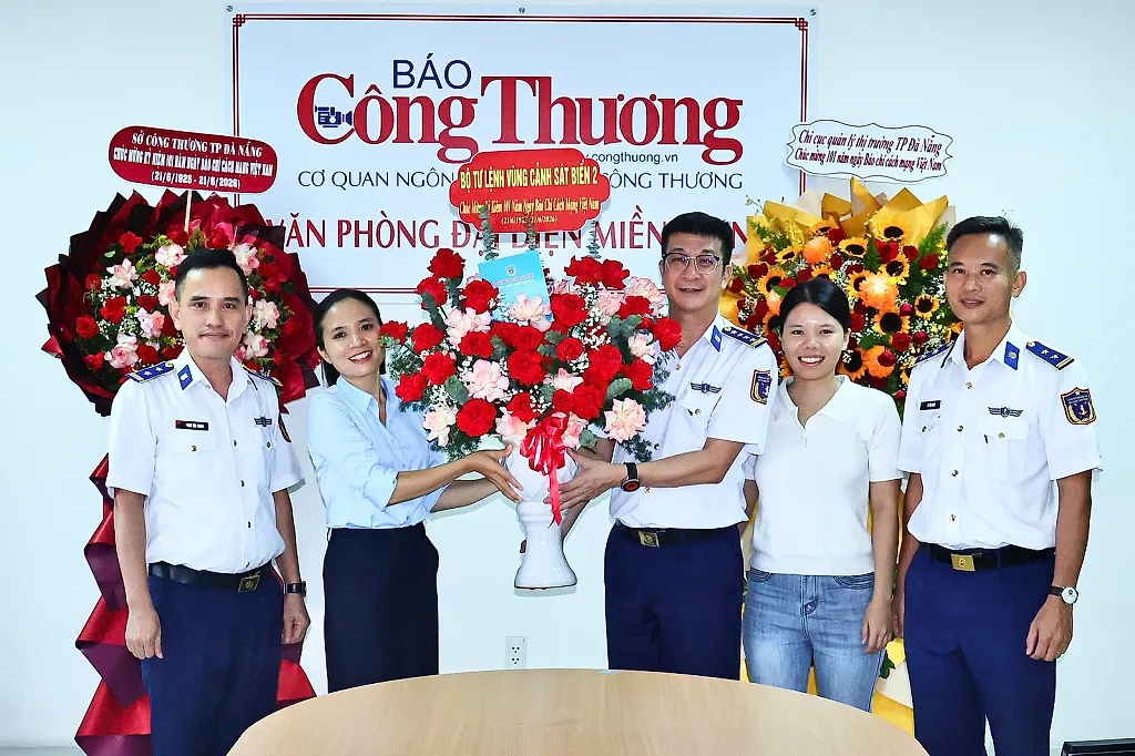 Báo chí đồng hành cùng Vùng Cảnh sát biển 2 bảo vệ chủ quyền biển, đảo