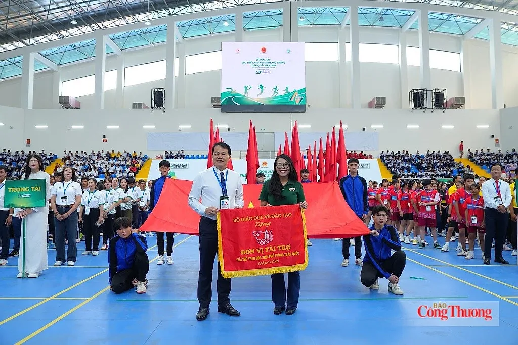 30 đoàn thể thao học sinh tranh tài tại Lâm Đồng