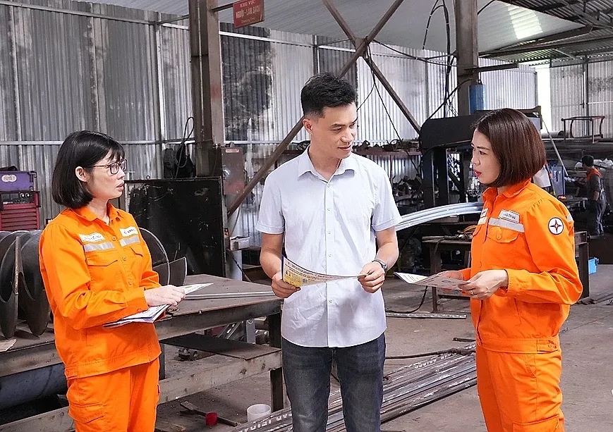 Thái Nguyên đẩy mạnh tiết kiệm điện, phát triển điện mặt trời mái nhà