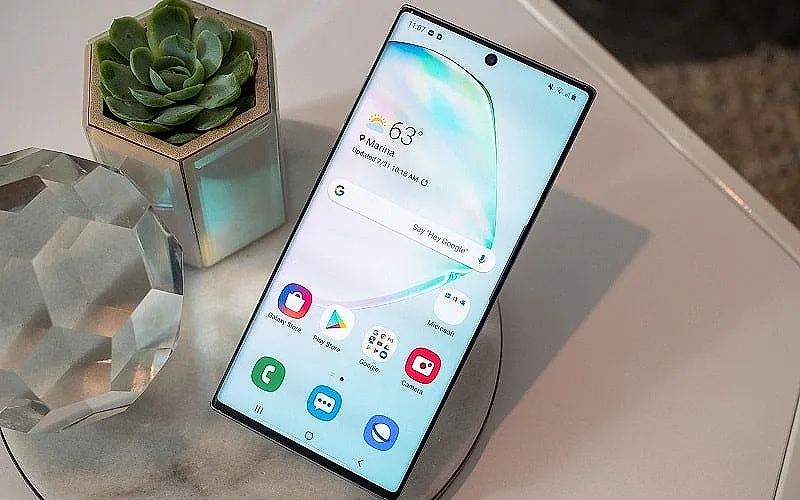 Nhìn lại chiếc Galaxy từng khiến giới công nghệ mê mẩn: Màn hình 2K, bút S Pen huyền thoại
