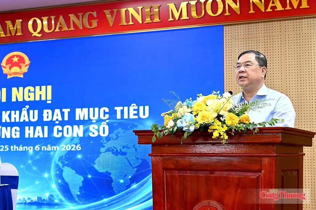 Phó Thủ tướng Thường trực Phạm Gia Túc: Thúc đẩy xuất khẩu để góp phần thực hiện mục tiêu tăng trưởng hai con số