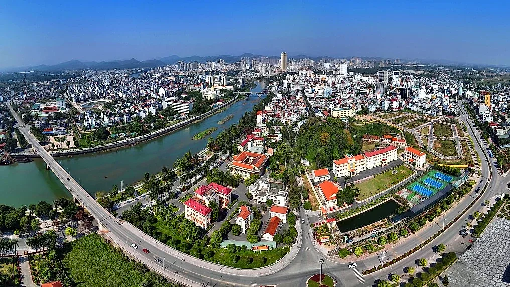 Quảng Ninh chính thức được công nhận đạt tiêu chí đô thị loại I