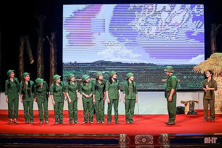 ‘Khoảng trời con gái’: Bản hùng ca bất tử về 10 cô gái Đồng Lộc