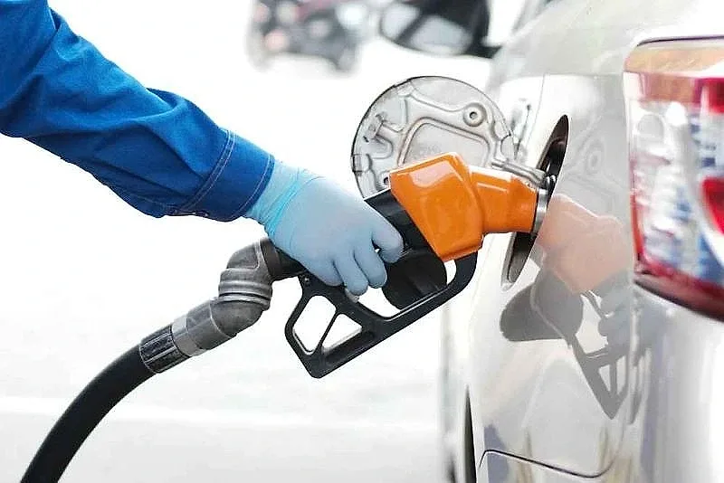 Giá xăng dầu hôm nay 27/6: Xuống dưới 20.000 đồng/lít
