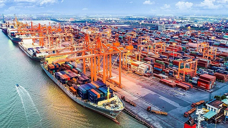 Chuyển từ xúc tiến dàn trải sang đồng hành với nhà đầu tư chiến lược