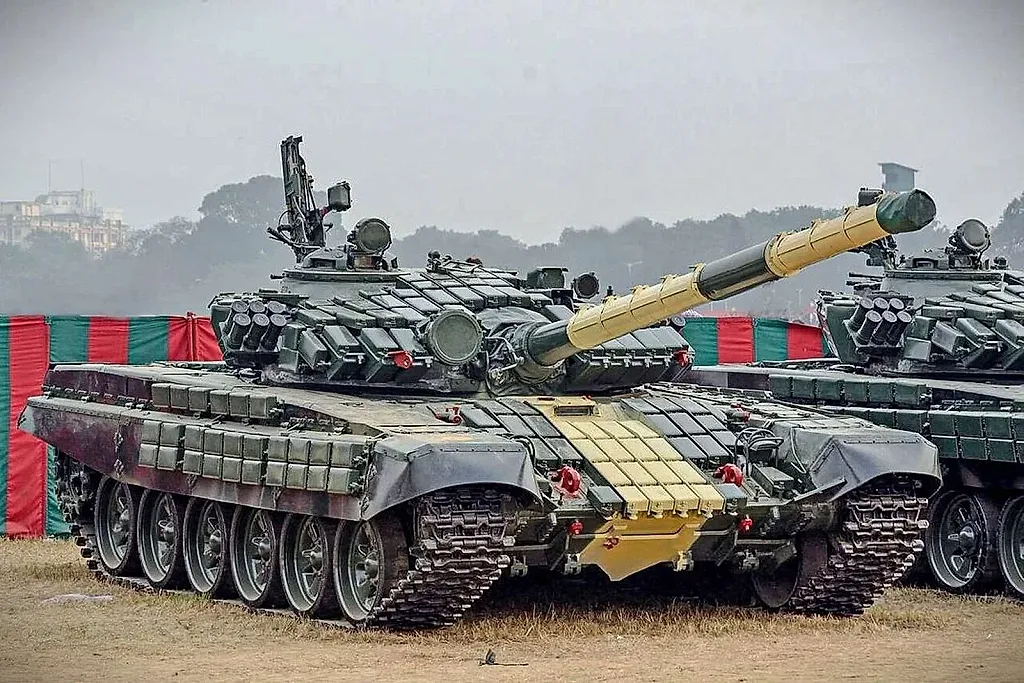 Ấn Độ có nước đi bất ngờ với hàng nghìn xe tăng T-72