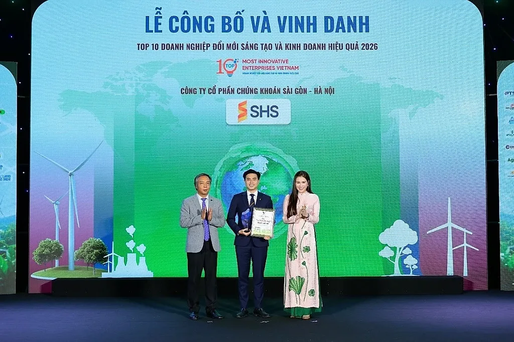 SHS được vinh danh Top 10 doanh nghiệp Đổi mới sáng tạo và Kinh doanh hiệu quả 2026: Bước tiến của chiến lược chuyển đổi toàn diện