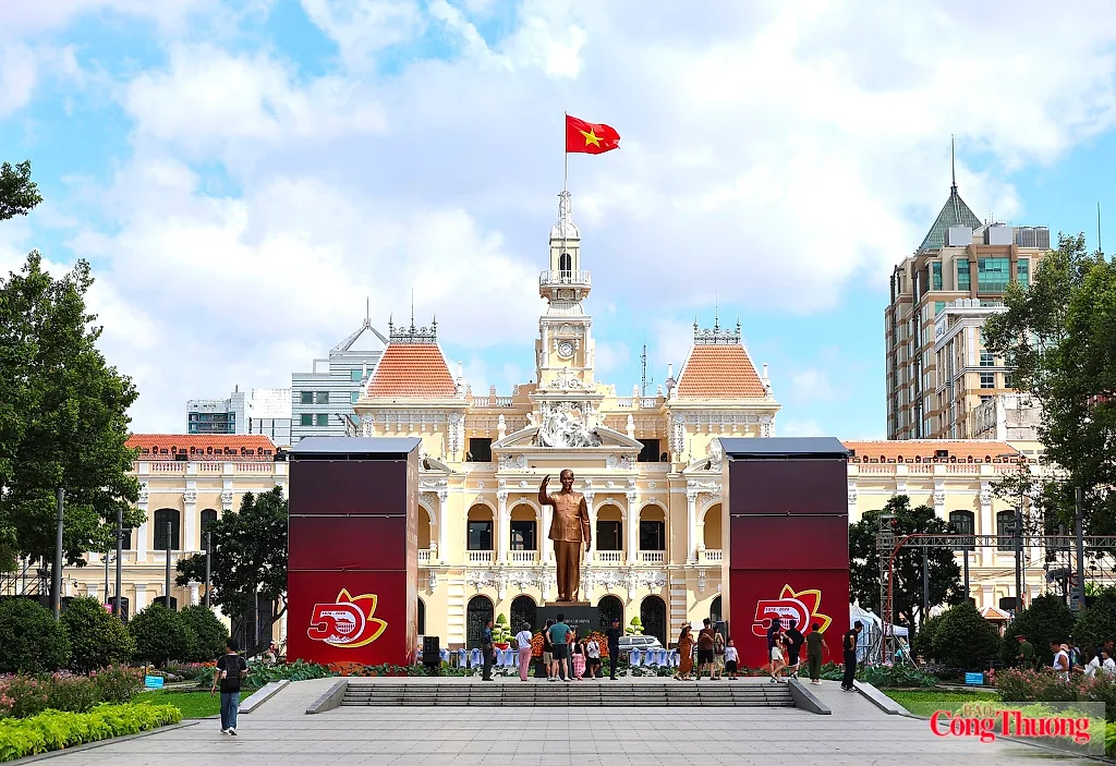 50 năm mang tên Bác: TP. Hồ Chí Minh kiến tạo tương lai từ năng lượng xanh