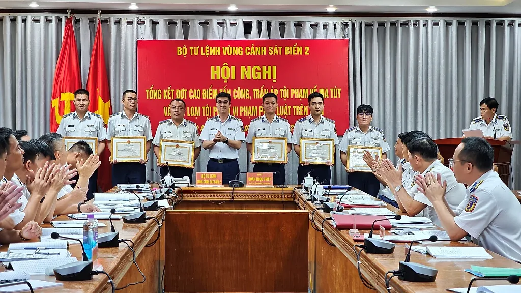 Vùng Cảnh sát biển 2: Triệt phá nhiều vụ án ma túy, vi phạm trên biển