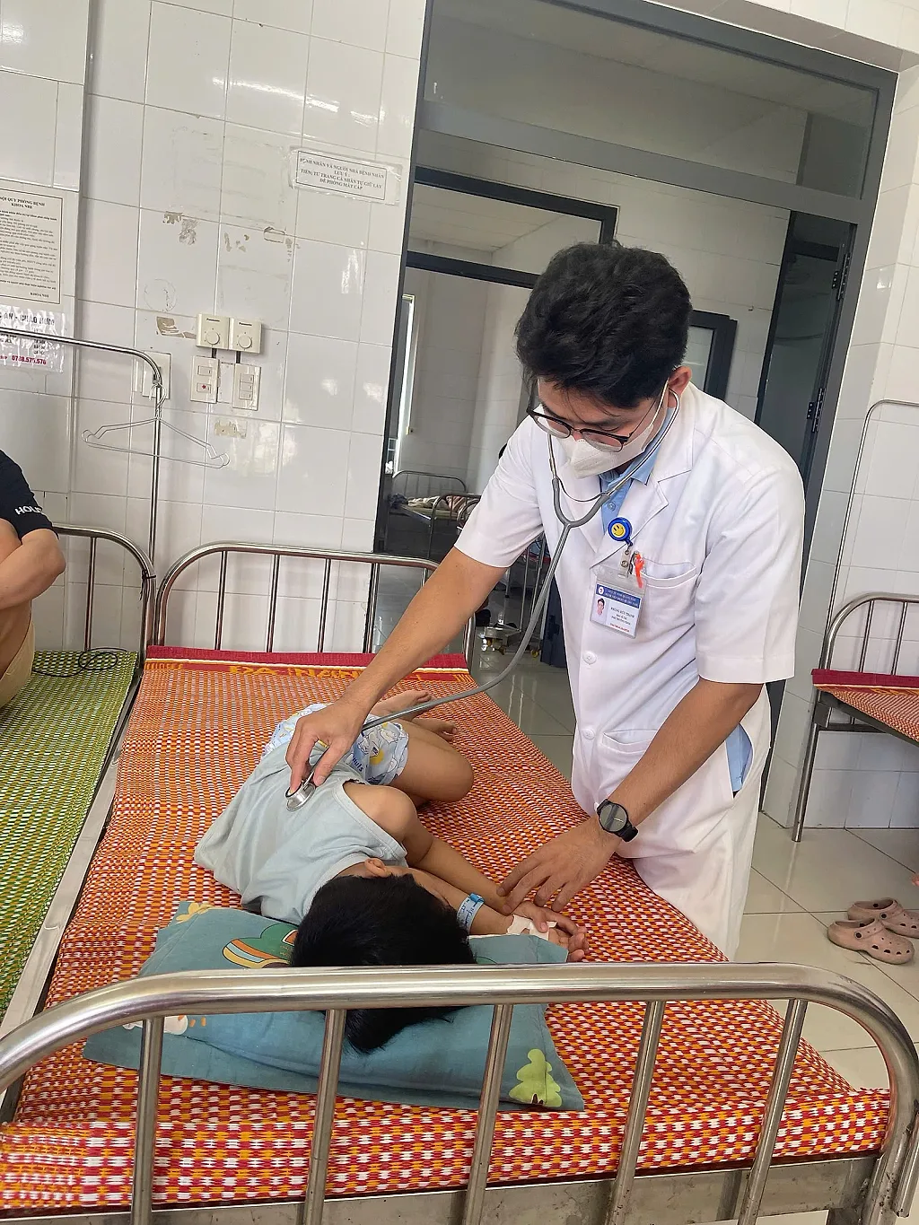 Đà Nẵng: Xử phạt hơn 50 triệu đồng trong vụ ngộ độc liên quan bánh mì