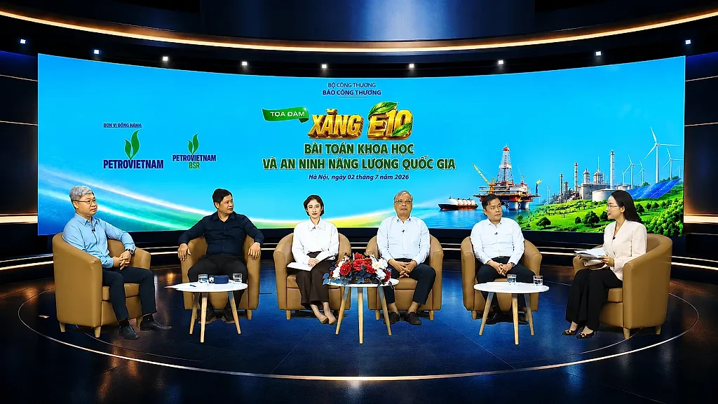 Sau 1 tháng, xăng E10 chiếm hơn 96% thị phần tiêu thụ