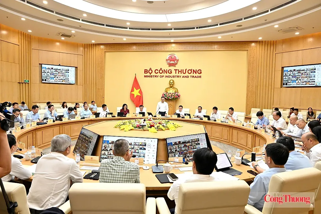 Bộ Công Thương giao ban triển khai nhiệm vụ 6 tháng cuối năm 2026